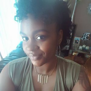 Meet your Posher, Kendra